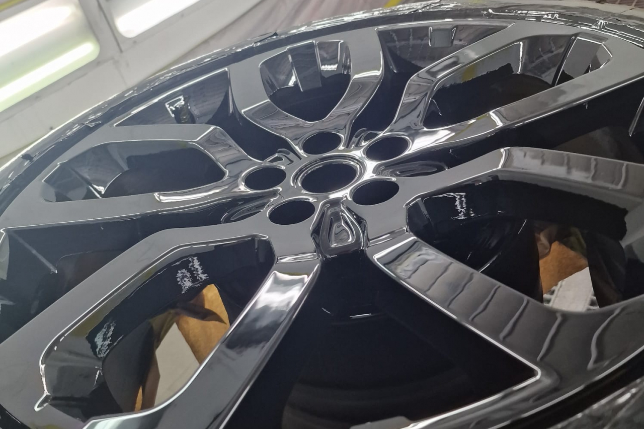 Riparazione cerchi auto a Bologna e Funo