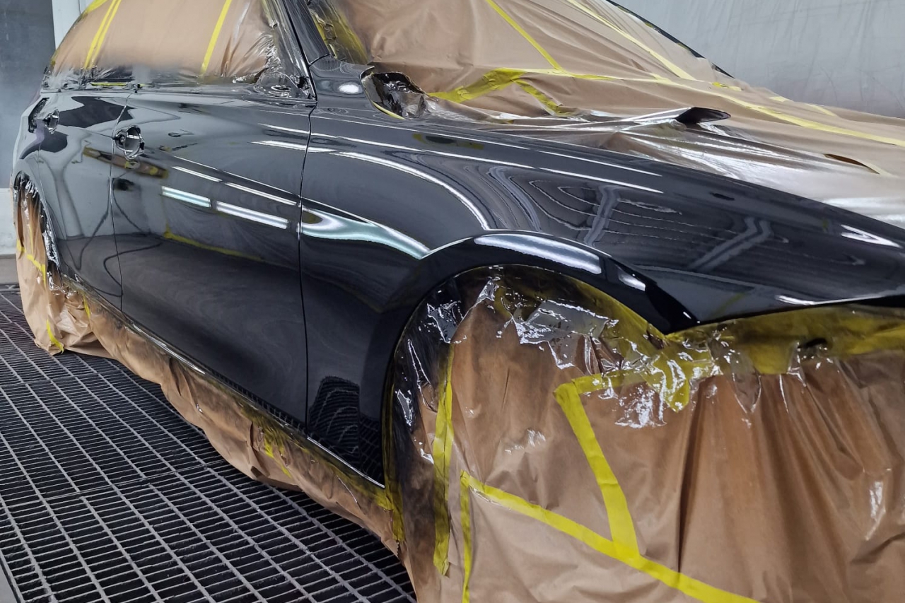 Riparazione carrozzeria auto BMW a Bologna e Funo