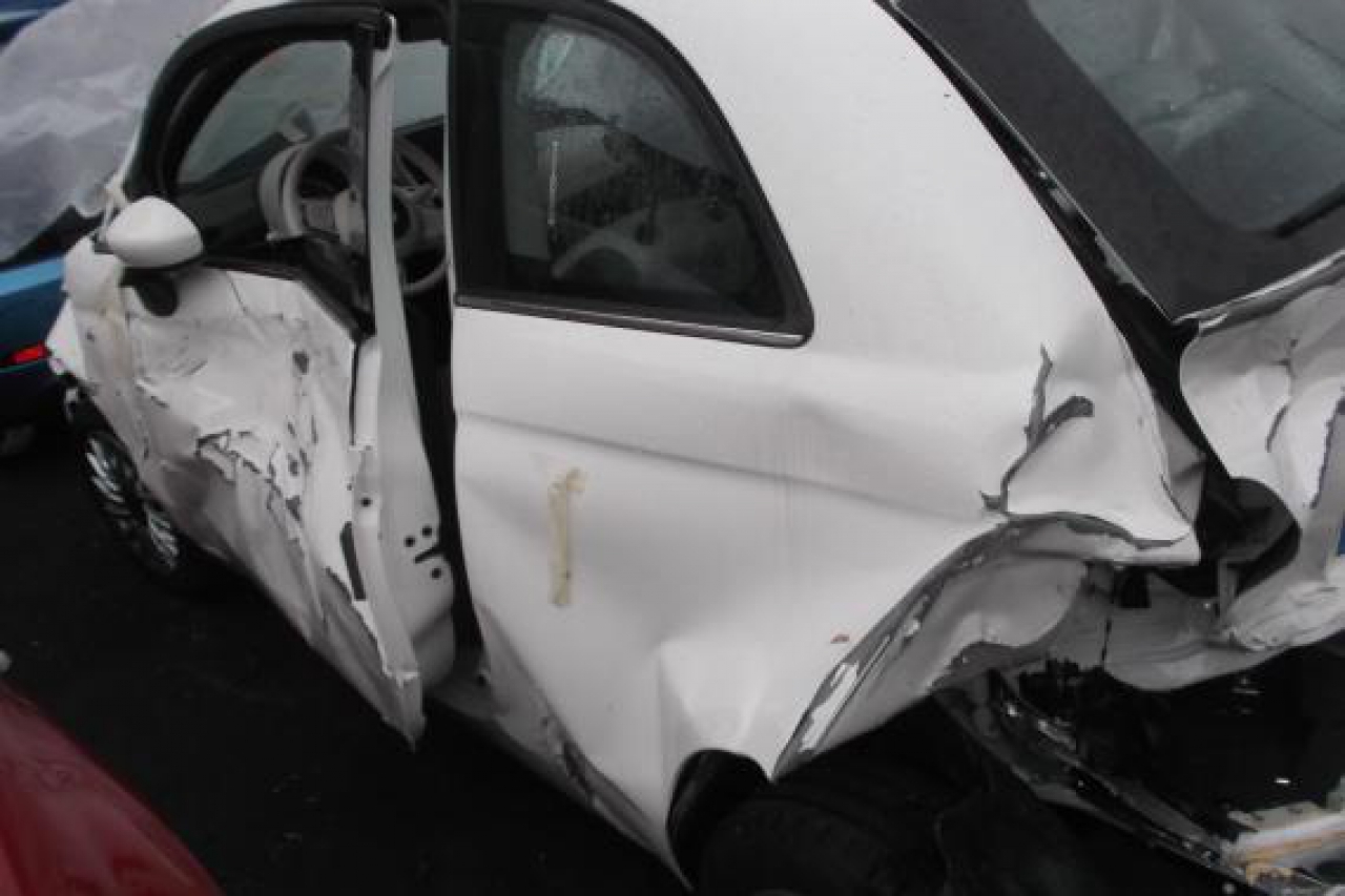 Demolizione auto gratuita a Bologna e Funo